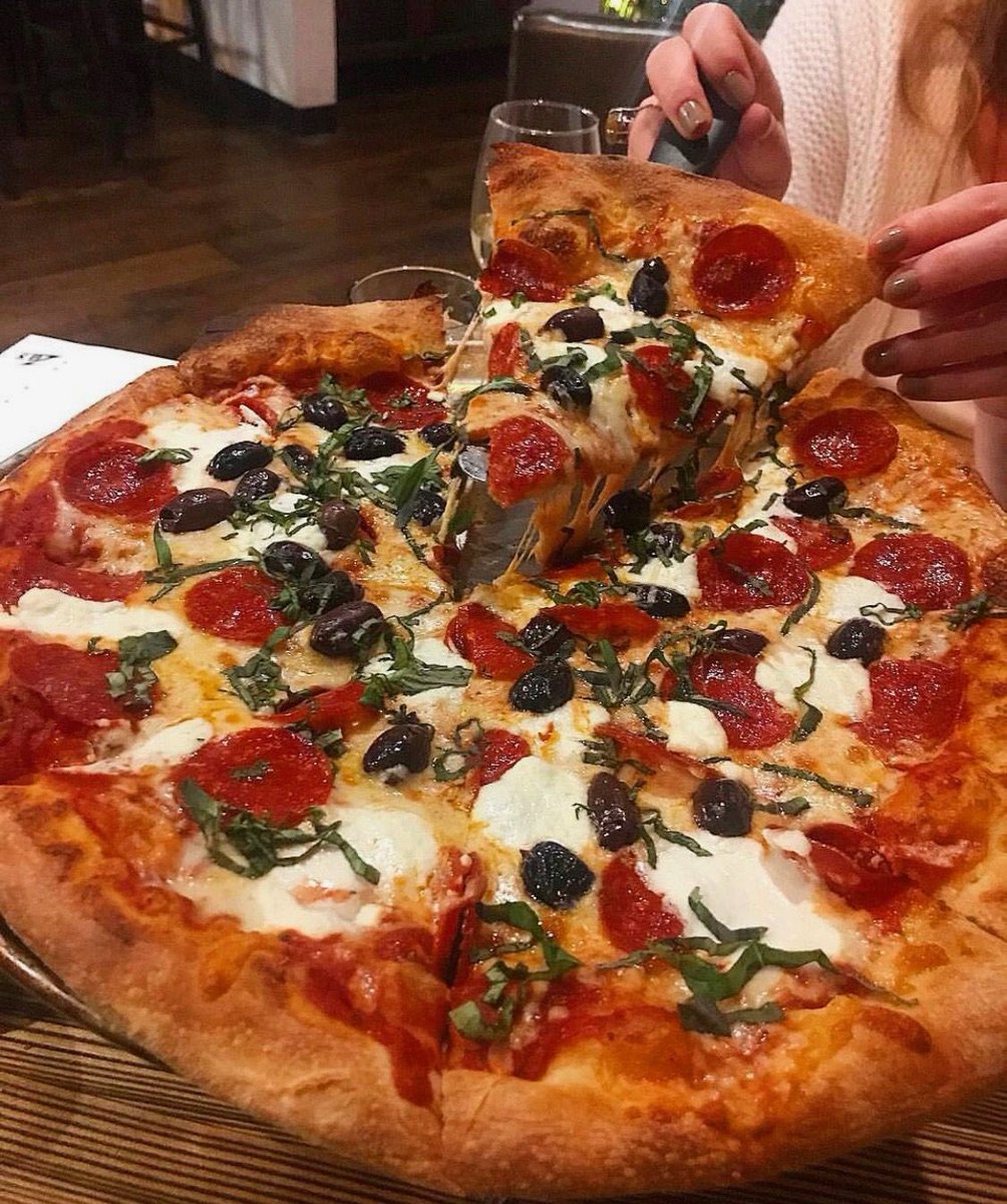 BYOZ: Build Your Own 'Za. 🍕 We've got fresh toppings like olives, pepperoni, basil + more available for you to get creative with. What's your ideal topping combo? 👇 For the full list of choices or to Bitesquad your order, check out: zasbrickovenpizza.com 📷: <a href="/eatinsc/">EatInSc</a>