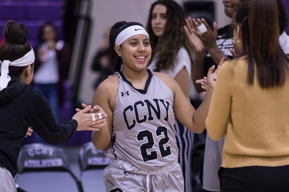 Happy Birthday Nahomi. Have a great birthday!!! #happybirthday #yourday #ccnywbb #CCNY