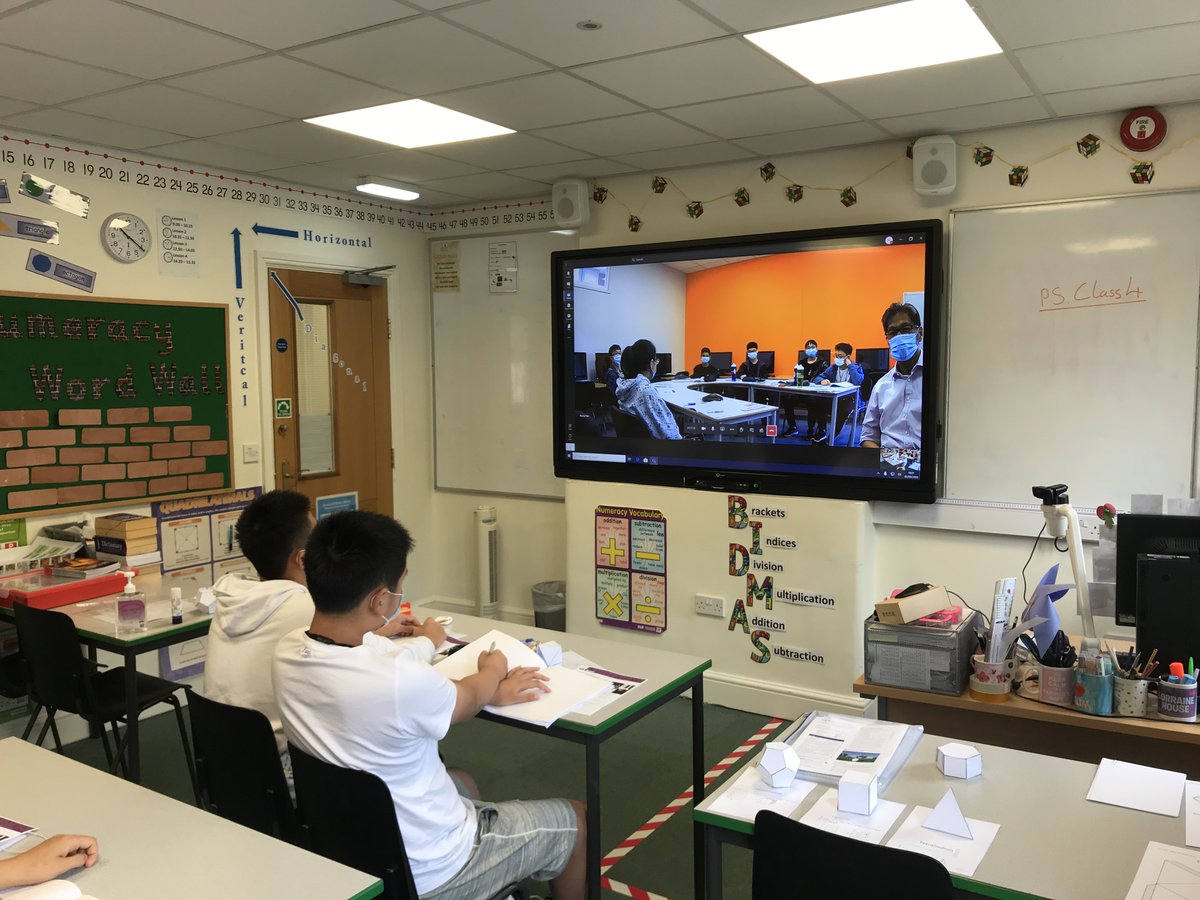 tauntonschool's tweet photo. Students starting #TauntonSchool and other #UKBoardingSchools have enjoyed our #PreSessional course in preparation for the new academic year.👩🏫
We have taught face-to face lessons and live video linked to the rest of the class quarantining in another parts of the School 🖥️🎥 https://t.co/xB8PKWNVVv