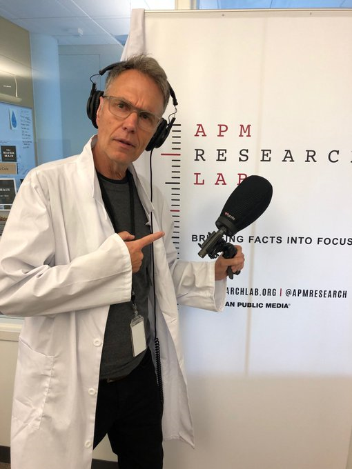 c_helmstetter's tweet photo. Podcast recommendation: @thewatermain’s #InDeepPod https://t.co/xdj2cdnW1H
Why is it so good? Not sure whether it is causation, correlation, or simple coincidence, but the show’s reporters @JedSkim @toddmelby & @BurOak5 each have been an @apmresearch #LabVisitor https://t.co/MiAoVnJOrp