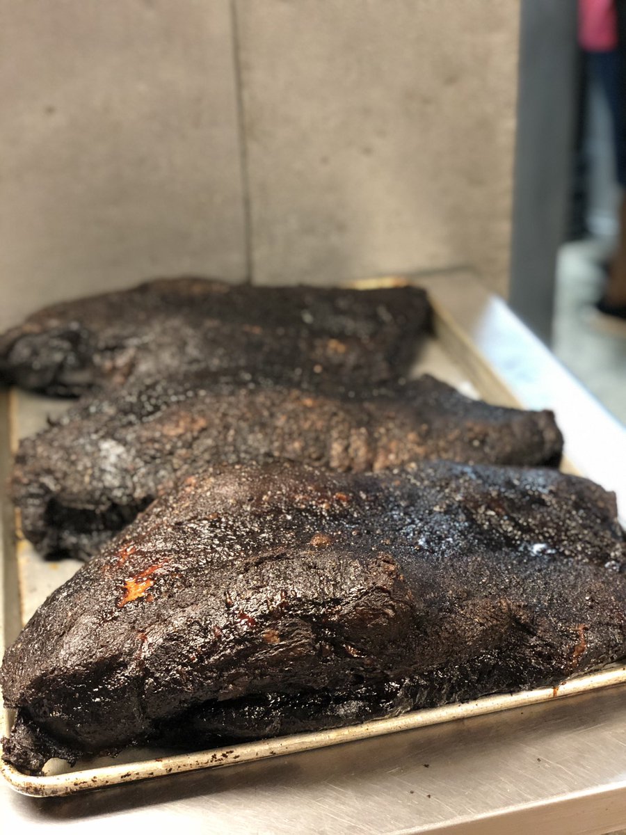 DBAbarbecue's tweet photo. Relax. Order a few pounds of brisket this Labor Day weekend. It’s easier than staying up all night. #brisket #LaborDayWeekend #LaborDay #picnic #bbq #beef #smoker #takeout #togofood #dbabbq https://t.co/d6FPY54Xnq