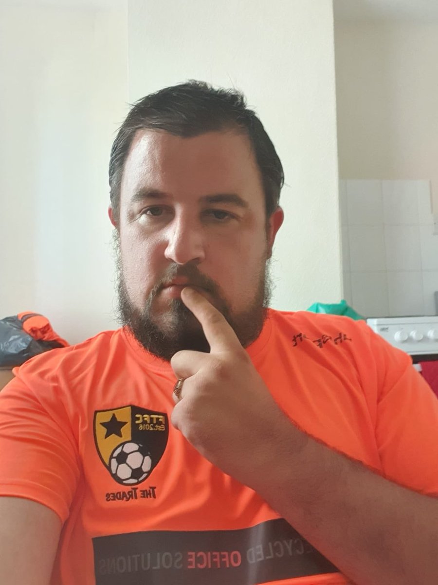 Next up the big man himself. The big boss, the club secretary and the Fratton trades first manager. Emmo. I’ll leave this here. Apologies to anyone who has a mrs because if they see this they’ll be on there way to his as we speak...
#UTT