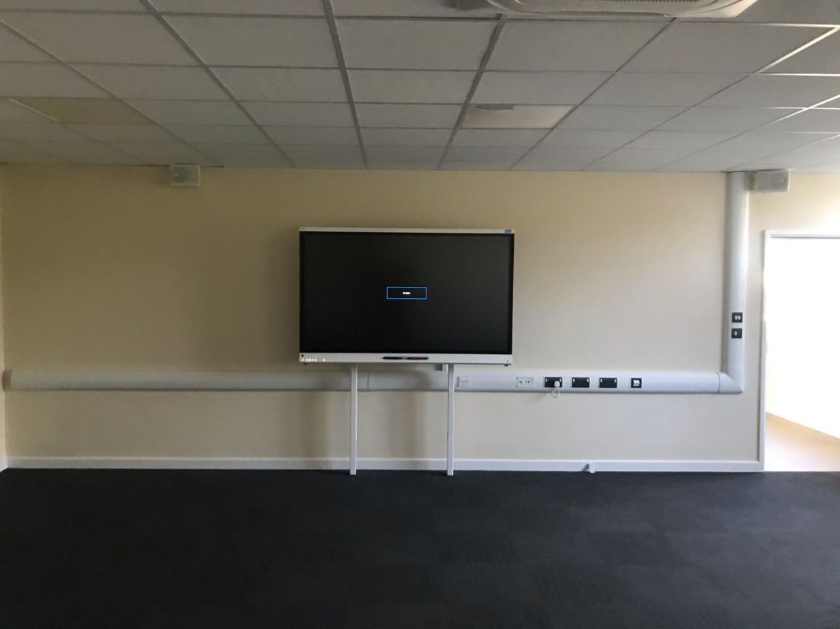 PurerSolutions's tweet photo. After a very busy summer its great to hear a customer say "I'm blown away with the quality of the installs".. As always amazing work by one of our installation teams installing 31 x Smart 6275 displays in just 7 days. https://t.co/hpIYe39T5m