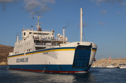 ShipsInPics's tweet photo. Thanks for the mention! Shipguru: #GozoChannel #chartered #ropax #NIKOLAOS #entering #MgarrHarbour, #Gozo - 24.08.2020 - https://t.co/mHD2qaFt3w - NO PHOTOS can be used or manipulated without our permission @Shippax @worldshipsoc @ShipsInPics https://t.co/ZRuGKsCewt