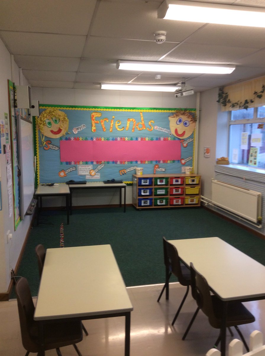 BryncethinPS3's tweet photo. Looking forward to seeing you all next week. Here are a few pictures from our new classroom. https://t.co/Junjd9lJjn