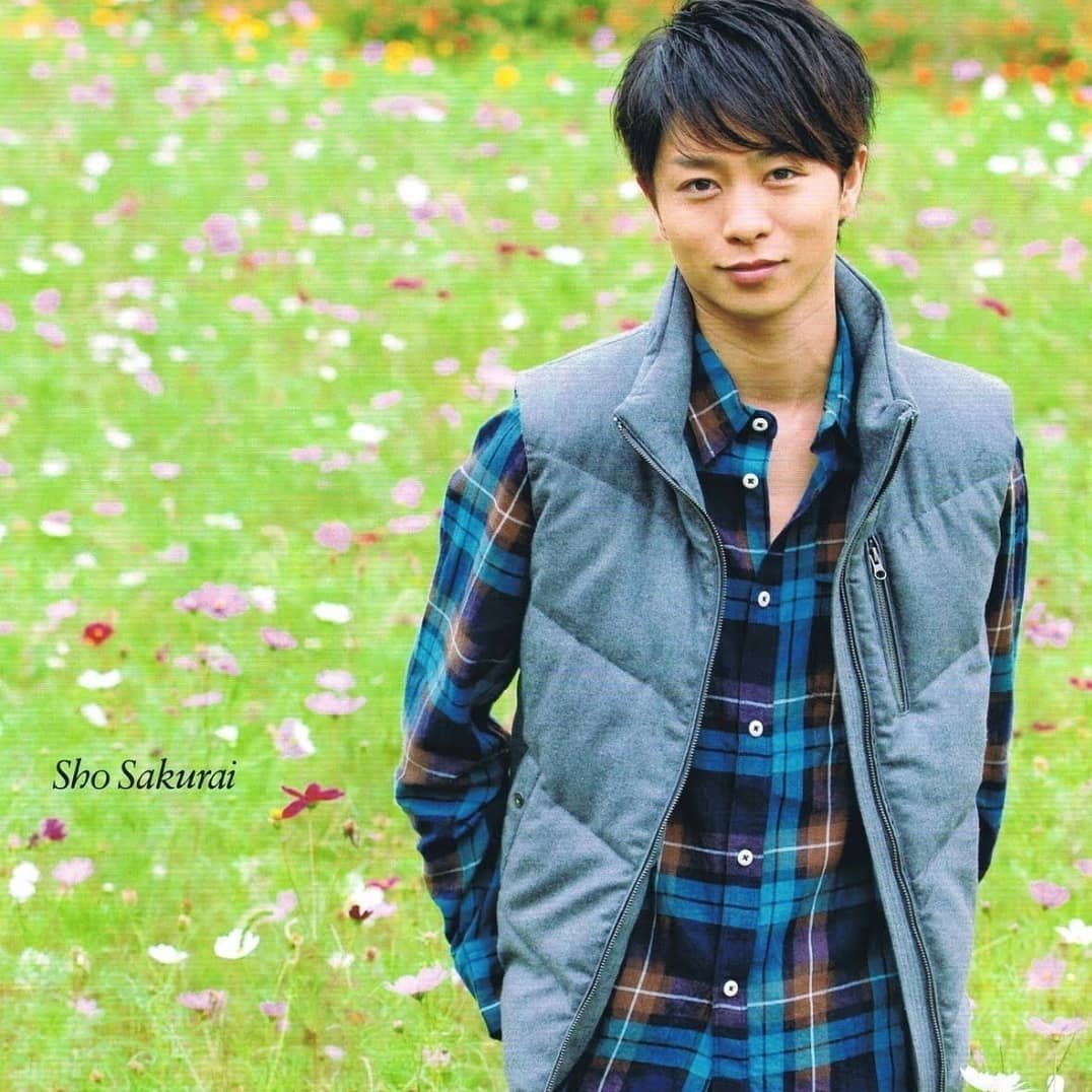 D11- Favourite Sakurai Sho photo? Another hard choice especially I love how he looks in his teens & 20's. The hairstyle that time so . The 30's Sho looks good too. So here are some of my choice. *Sorry since it's hard to choose so I will choose base on their hair style*