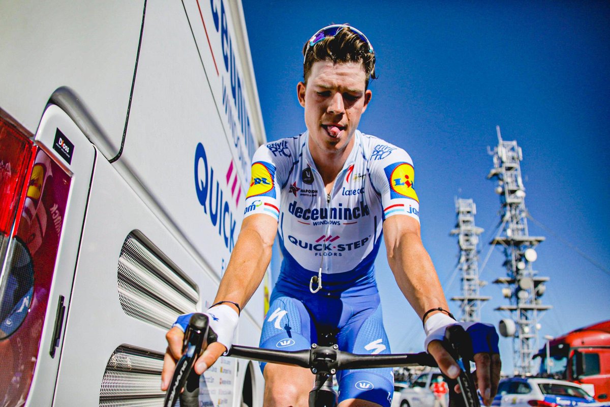 Follow us and retweet this picture for a chance to get a Pro Cycling Manager 2020 game key!