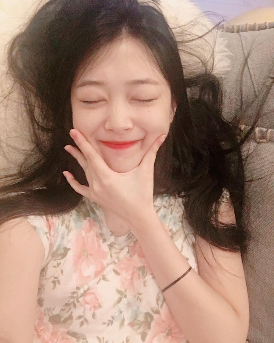 AffxtionGlobal's tweet photo. To Sulli, our strongest angel and giant baby. Thank you for guiding, loving and wishing f(x) to be great at most. We are so proud of you doing the things that you love.  f(x) won't be f(x) without you. We will always miss you.
#11YearsWithfx #PureLovefx #15YearsWithSulli https://t.co/c7vXZox77U