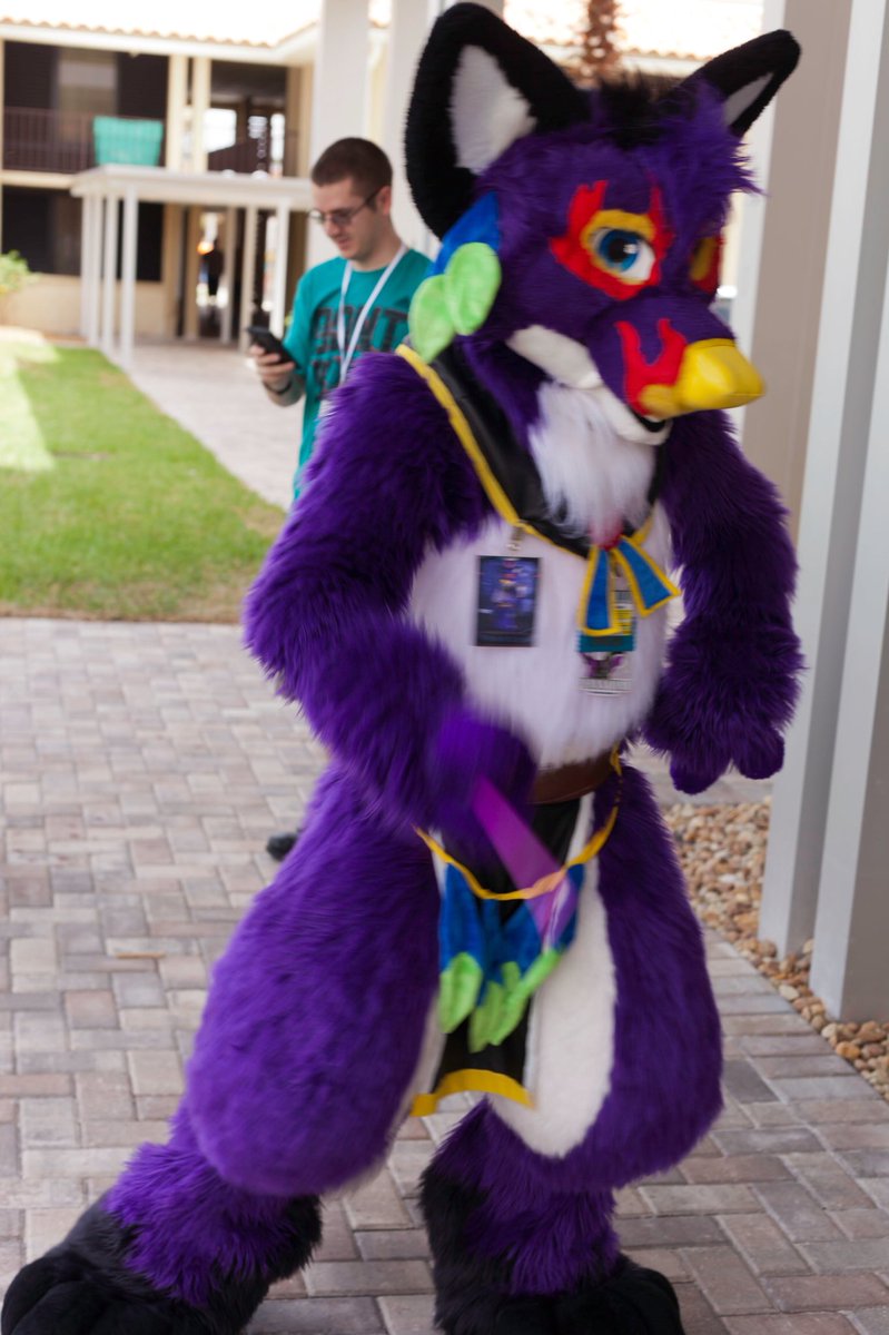 PhantomFoxForce's tweet photo. #FursuitFriday
I didn’t have my trusty polearm so I made do with a straw 😂
#Megaplex2017 #MPlex2017 https://t.co/hKptPgynfO