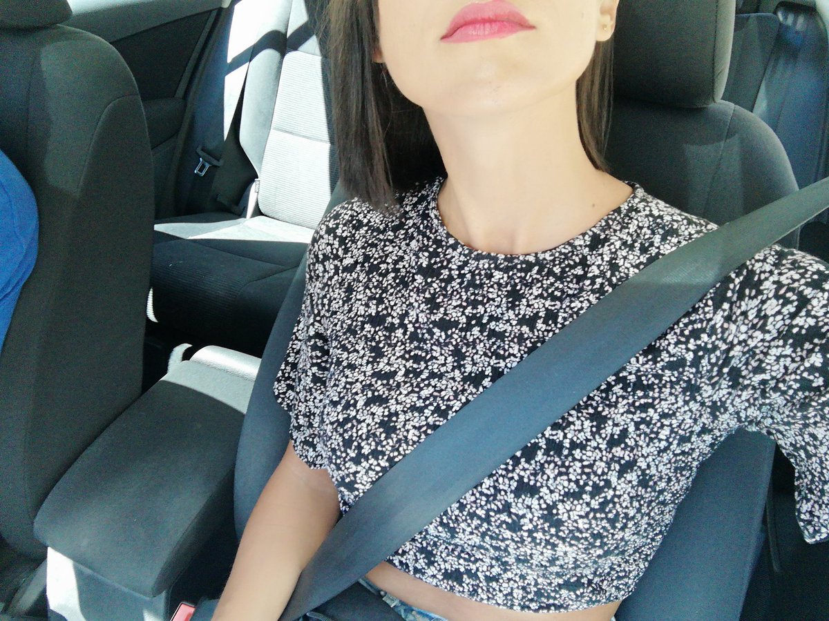 magbelgi's tweet photo. A veces hay que cortar por lo sano💇‍♀️💇‍♀️💇‍♀️ https://t.co/7iIREQNcVA