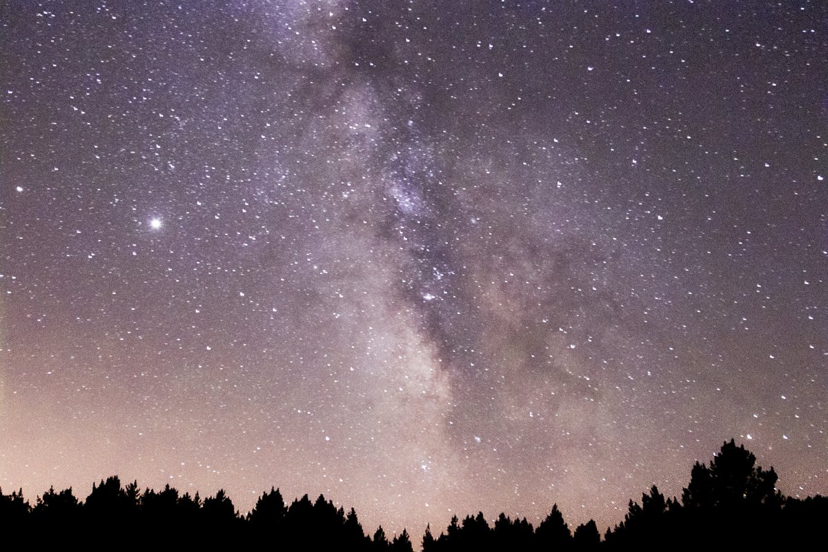 sugusdecuki's tweet photo. Primera foto nocturna!!!
Agost 2020
#canon
#eos77d
#milkyway
#meteo
#Catalunya
#eltemps324
@MeteoBarrufet @meteocerdanya
@eltempsTV3 @meteocat @MeteoMauri @turismecat @TurismeCerdanya
@parcscat https://t.co/L8Q9bQ2j7U