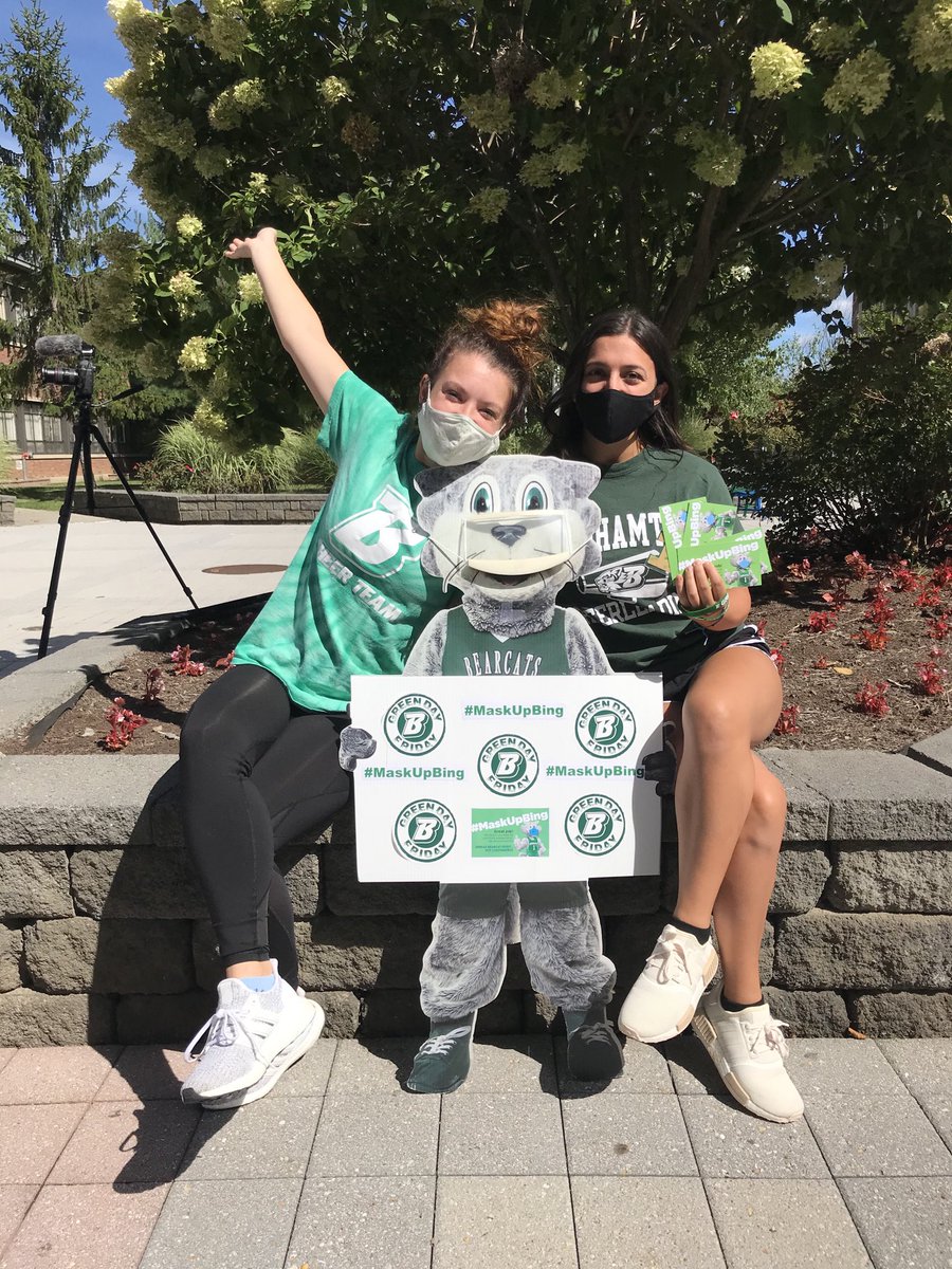 dsimek1's tweet photo. Happy GDF ⁦@binghamtonu⁩  Cheer team members mask up with Baxter #MaskUpBing https://t.co/r8XVKrD7Bz