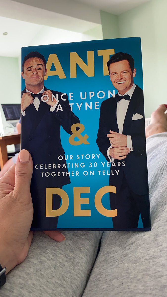 KatD4's tweet photo. That’s my evening sorted, can’t wait to read this @antanddec https://t.co/eDdUlIu7PH