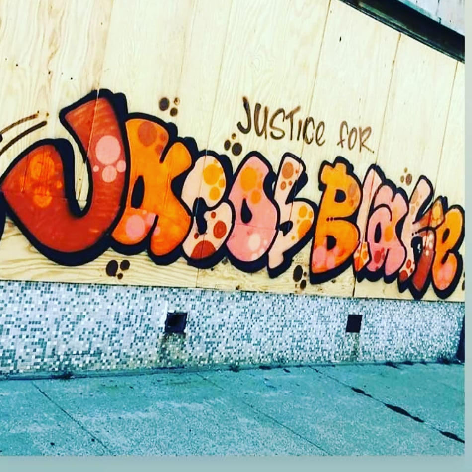 VaunMayesMKE's tweet photo. In Kenosha supporting the local activists and family of #JacobBlake 

#BLAK #ComForceMKE #KenoshaWi #BLM #TimAndTez #UnitedWeWalk #JustinBlake #StephonClarke https://t.co/klvIXtHaD9