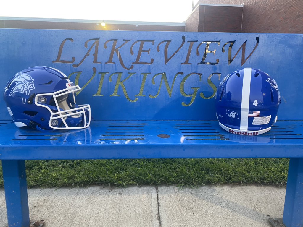 Lakeview vs. Pierce.  Each school is wearing a helmet sticker on the back of player’s helmet and bringing statewide attention to how athletic trainers improve safety, lessen the risks of injury, &amp; keep the focus on the fun &amp; camaraderie of football.” <a href="/NSATA/">Nebraska ATs</a>  #ATSafetyinFootball