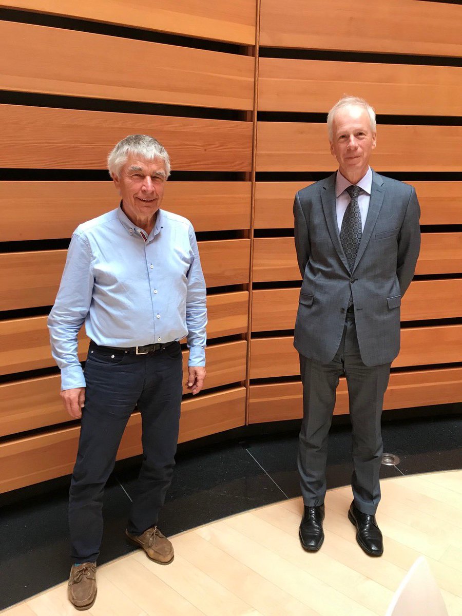 HonStephaneDion's tweet image. Discussion passionnante sur une #CroissancePropre et le #ChangementClimatique avec le Dr Gerd Leipold @ClimateT_G20. La transparence est nécessaire au succès de nos efforts de réduction des émissions de gaz à effet de serre !
canada.ca/fr/services/en…