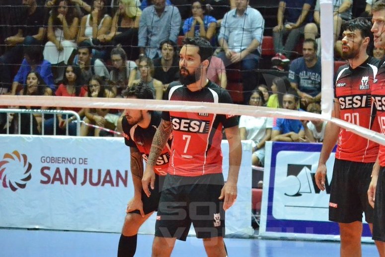 #SVArgentinosPorElMundo Superliga Brasilera: Nicolás Lazo renovó con el Minas y jugará junto a William

🔹Será su segunda temporada en Brasil
🔹William Arjona, el refuerzo más resonante
🔹Lucas Ocampo no sigue (Jugará en Al-Tajari 🇸🇦)

🔗somosvoley.com/notas/superlig…