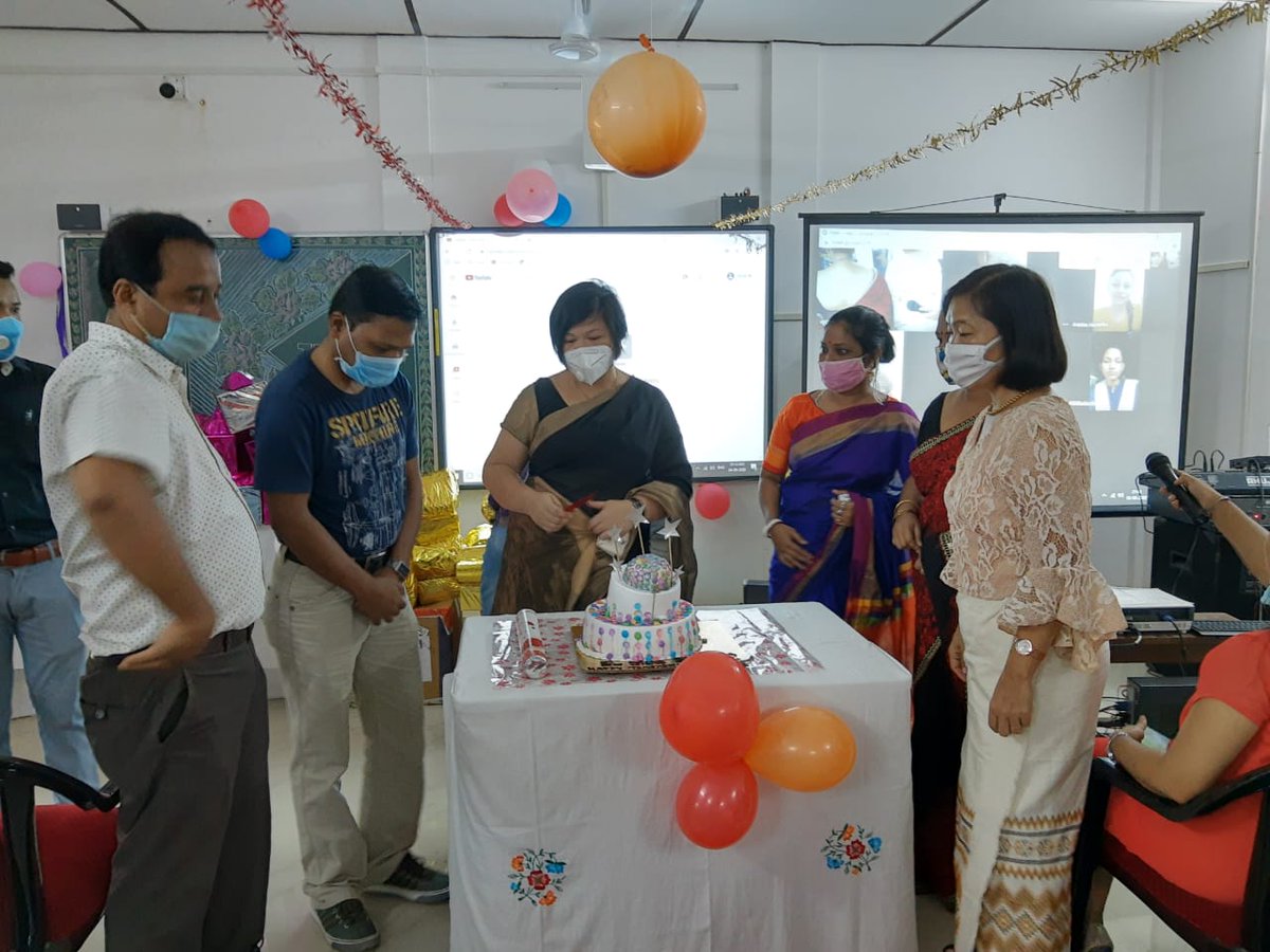 ARPSJorhat's tweet photo. ARPS Jorhat celebrated teachers day on 4th September on the virtual platform with great fun and enthusiasm.The students of class 11and12 put up a spectacular show enthralling the teachers.The show included dance,music and fun games. https://t.co/7sDoxem1AG