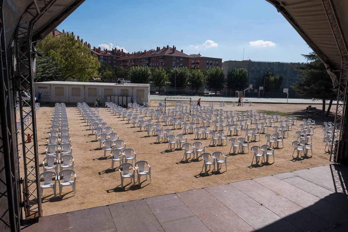 ajuntamentSPM's tweet photo. [NOTÍCIA] L'Ajuntament adapta els espais de la #FMSPM2020 a la pandèmia i estableix mesures de seguretat obligatòries per assistir als espectacles 

 #FMSPMSegura #CuidemnosSPM #CulturaSegura

👉🏾+ INFO https://t.co/w72pXajTLf https://t.co/DJit4lGhHp