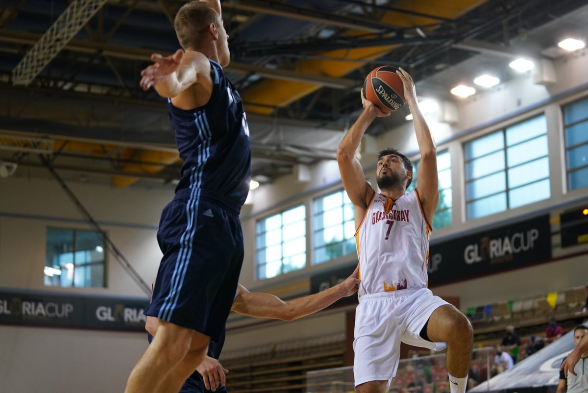 Gloria_Sports's tweet photo. 3rd day of The Tournament I starts with Galatasaray Doğa Sigorta win over BC Dnipro!
Galatasaray Doğa Sigorta: 91 – 73 :BC Dnipro 🏀
#GloriaCup #Tournament1 #GloriaSportsArena #SmartCasualEvent #Basketball #FightAsOne #BCDnipro https://t.co/LqN4LuP2my