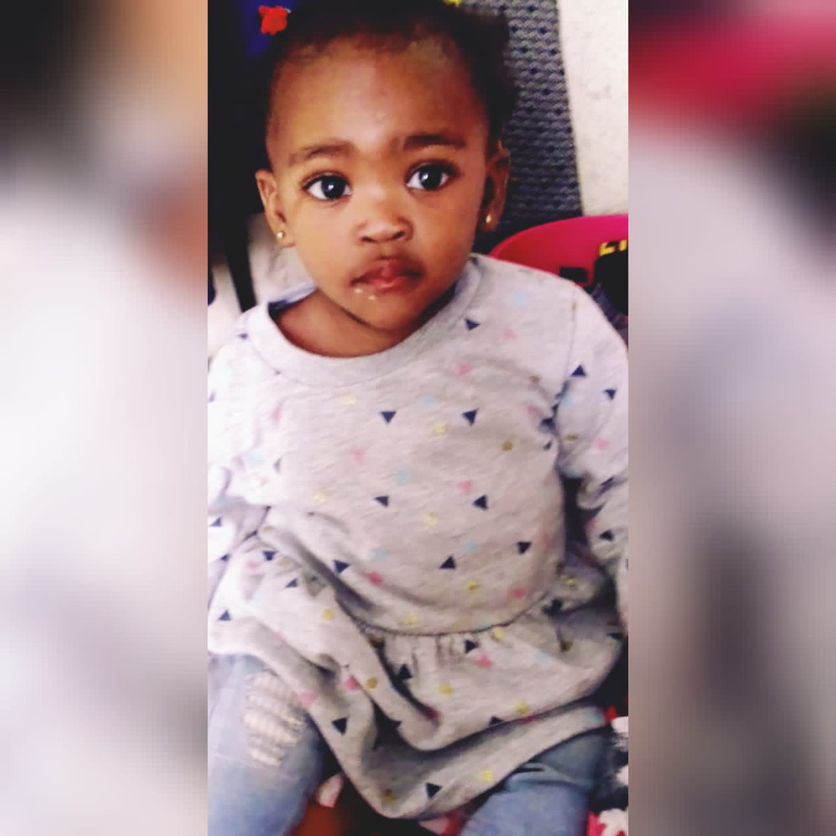 dumi_d's tweet photo. Miss my daughter mann https://t.co/nJtmIddYaq