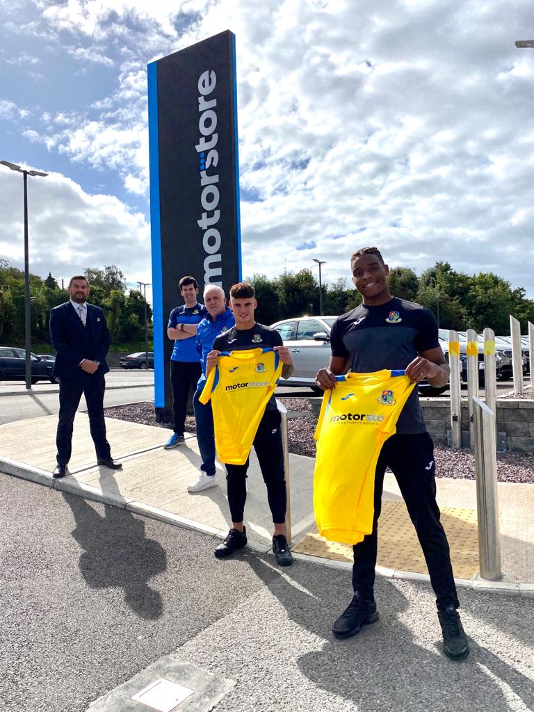 MotorstoreCork's tweet photo. @CarrigalineUtd Senior Team showed up today with their new @MotorstoreCork player kit. It looks great :) and we are delighted to be in a position to sponsor this great team. #MotorStore #JPMGcork #CarrigalineUnited https://t.co/9VPUPrB3ta