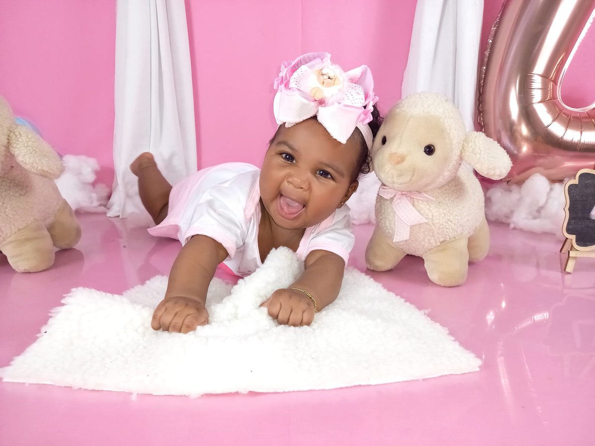 Ariella1526's tweet photo. Ovelhinha da mamãe 😍🥰 https://t.co/6S9GOYNgjY