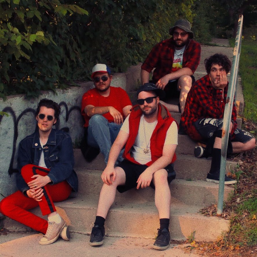 long weekend vibin like 🤙