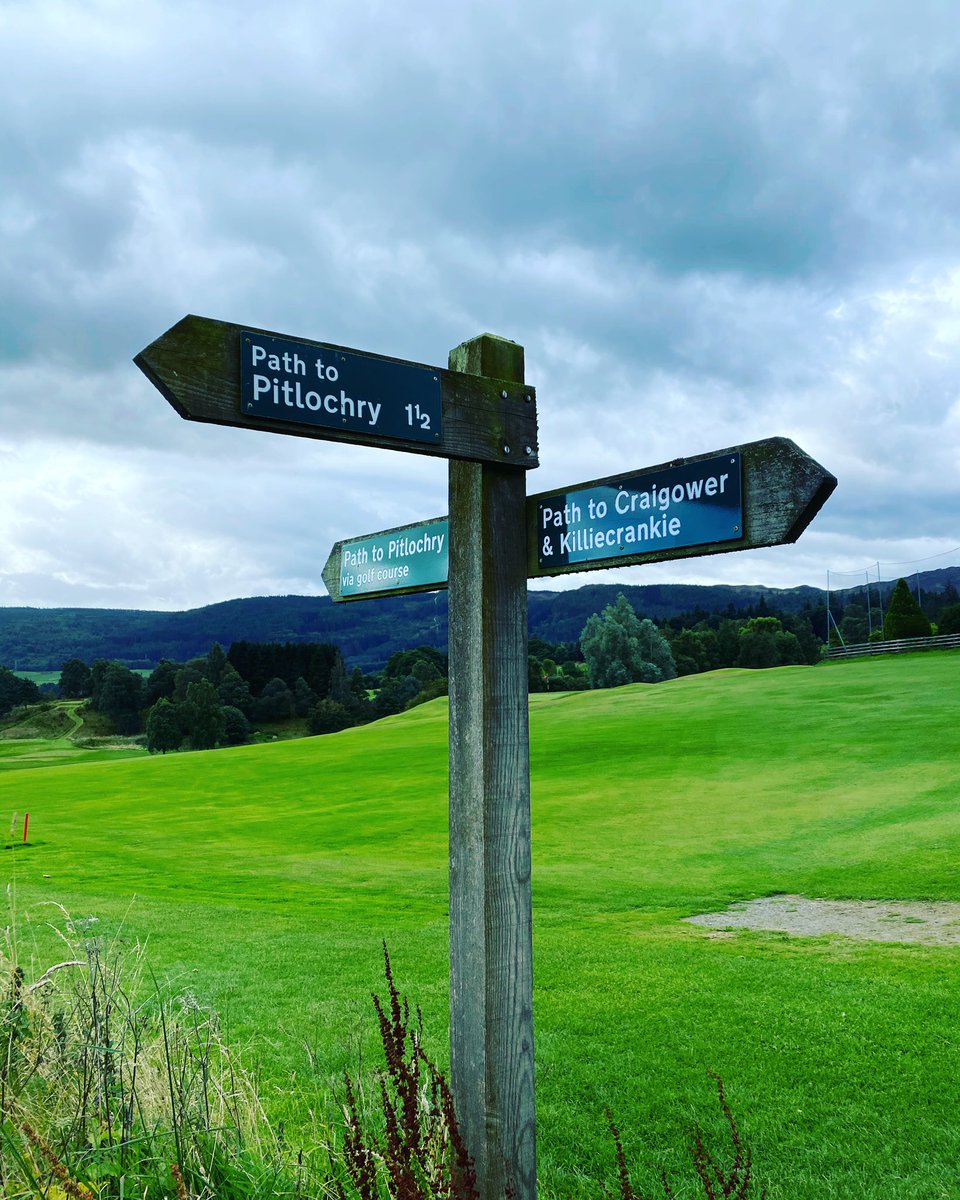 amynettleton1's tweet photo. Beautiful 6 mile walk up today for these amazing views xx Scotland you always have had, and always will have my heart 💙🏴󠁧󠁢󠁳󠁣󠁴󠁿 #Craigower https://t.co/8K0du2cdIc