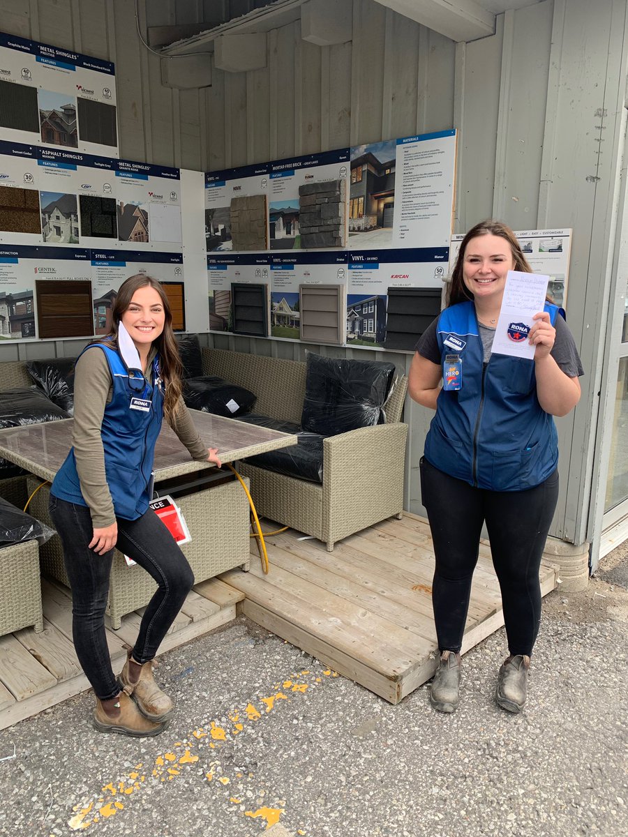 RonaUxbridge's tweet photo. ROBYN our SMART Service Award receiver today! She demonstrates great customer service DAILY and customers are always telling us how much they love her! #smart #lowessmart https://t.co/wwlTr8QGAt