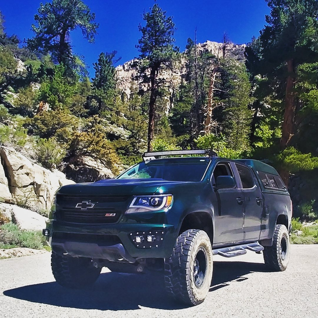 ZROADZOfficial's tweet photo. 🔥Chevy Colorado sporting the ZROADZ Front Roof LED Kit and Bumper Cube Lights 🌏 📸 @airborne101xjd #zroadz #chevrolet https://t.co/Gco0DvY2xF