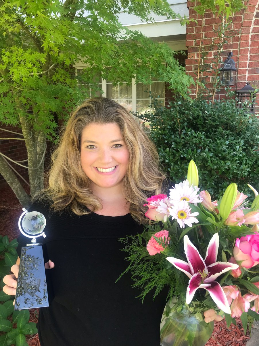 jvparker2001's tweet photo. No celebrations this year (thanks Covid 😷) but our amazing admins made sure to celebrate us. Support Person of the Year. Humbled to be nominated and selected ❤️ https://t.co/4iWWaAwdzY