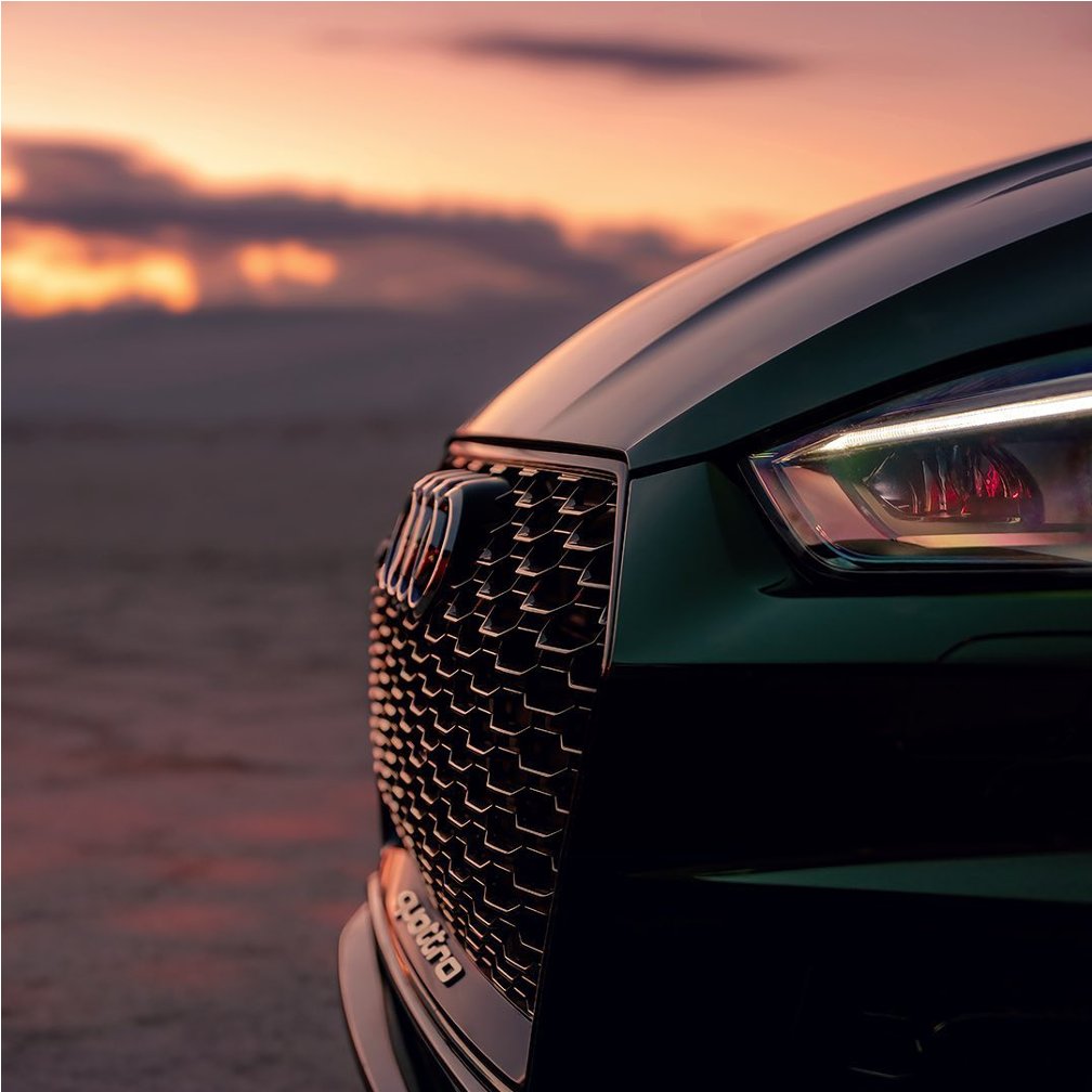 AudiCoralSprngs's tweet photo. Desert grilling. #SpeedGoals #AudiRS5 https://t.co/eju5CP2wu2