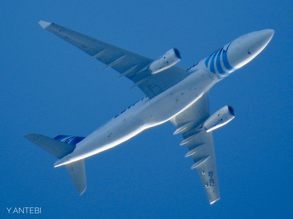 ace_pio's tweet photo. When visiting Europe, I get to see aircraft I will never see over head Israel. Such as this @EGYPTAIR Cargo #SUGCJ that was descending to #Ostend last January. #A332F #Freighter #avgeek #EgyptairCargo #Egyptair #contrailspotting https://t.co/smjAZTfgUg