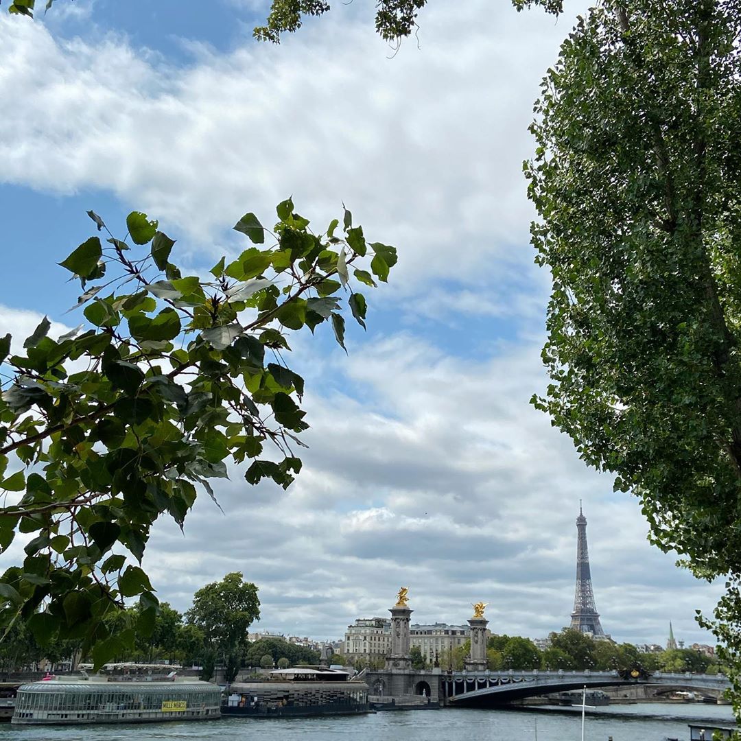 LHotel's tweet photo. Stroll along the river that inspired Monet and Renoir and immerse yourself in their masterpieces firsthand. 

Captured by https://t.co/pN0de65GnR

#theartofslowliving #seemyparis #paris #mylittleparis #visitparis #iloveparis #parisjetaime https://t.co/MhHTJRqZI2
