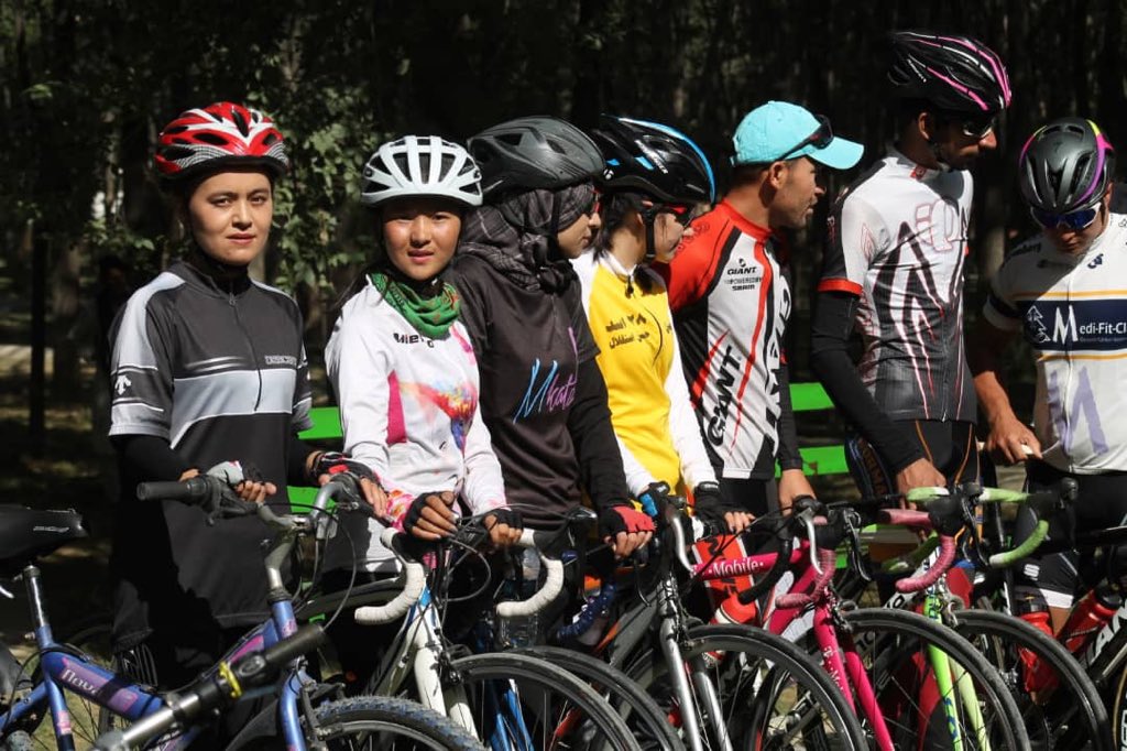 Afghanistan cycling federation with coordination of #environment_volunteer_society organized cycling awareness campaign in Kabul city in order to make cycling as a part of our culture #Getpedalling @FFazle @OLYMPICAFG @YPopalzay @AAJMALGGHANI @NawaNasrin