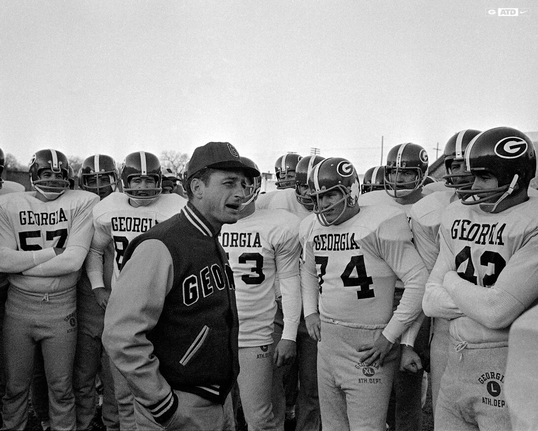 GeorgiaFootball's tweet photo. Happy Birthday to the 🐐

#ATD #GoDawgs https://t.co/jnIJEQHSyB