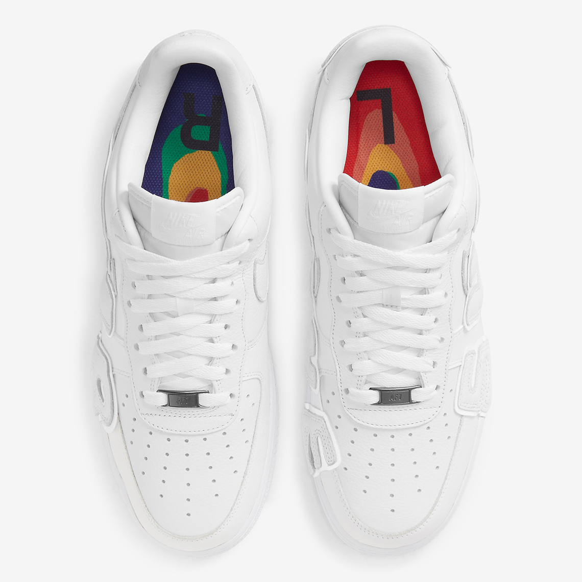 Sneaker News tweet media