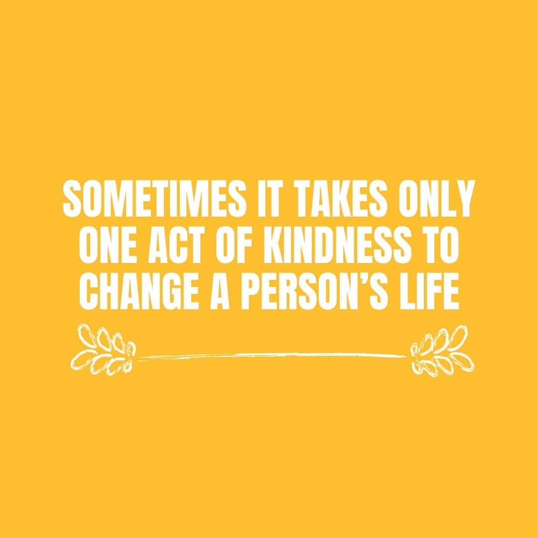 Sometimes it takes only one act of kindness to change a person’s life

Image: instagram.com/leavingsmilesuk