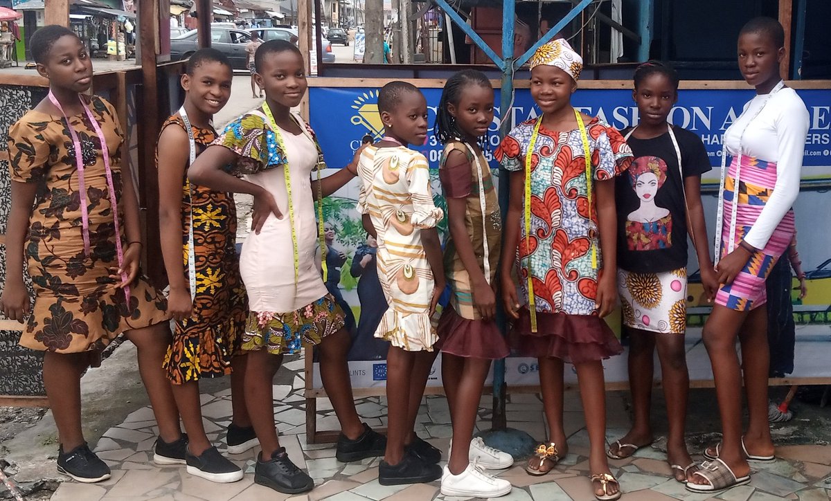 AugustineAwoye2's tweet photo. The CRYSTAL FASHION ACADEMY, 4 Weeks (1 Month) FREE CHILDREN SEWING CLASS officially ended today @ No.31 Afikpo Street Mile 1 Diobu Port Harcourt.
STUDENTS Showcasing there works. I feel Fulfiled because the little children has added VALUE TO THEMSELVES in just a short time. https://t.co/G5CMypmKdH
