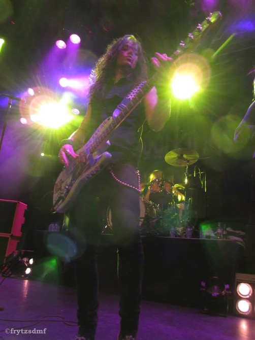 moonkings_fanpg's tweet photo. Flashback Friday! #VandenbergsMoonKings #debutyear #live #AdrianVandenberg #JanHoving #SemChristoffel #MartNijenEs #Atak #DePul #Turock #hardrock #bluesrock #groove #realmusic All photos by Fritz 🙏🏻🙏🙏🏾 https://t.co/1sbZttz6Ks