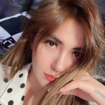 angelalee tweet media