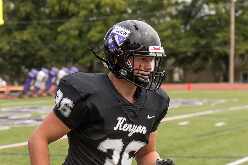 KenyonFootball's tweet photo. Rising junior LB Jason Kessler:
Major: Political science
Favorite movie: The Dark Knight
Favorite musical artist: The Weeknd
#WhyKenyon: Great academic institution that allowed me to continue playing football while getting a top tier education
#GoLords #NextOneWins https://t.co/9Y722LqSko