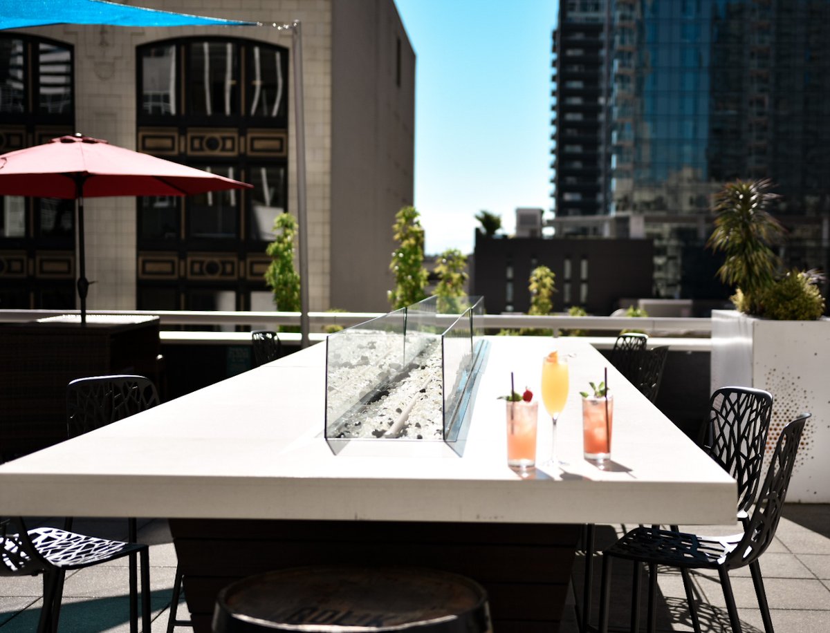 Sunday brunch is back on the #FrolikSeattle rooftop! Pop-up style. Join us Sunday, Sep 13th from 9am-4pm for our Ballers' Brunch - Seahawks (socially distanced) viewing party. 

Tap the link to make a reservation on <a href="/resy/">Resy</a>. We'll see you out on the deck!

resy.com/cities/sea/ven…