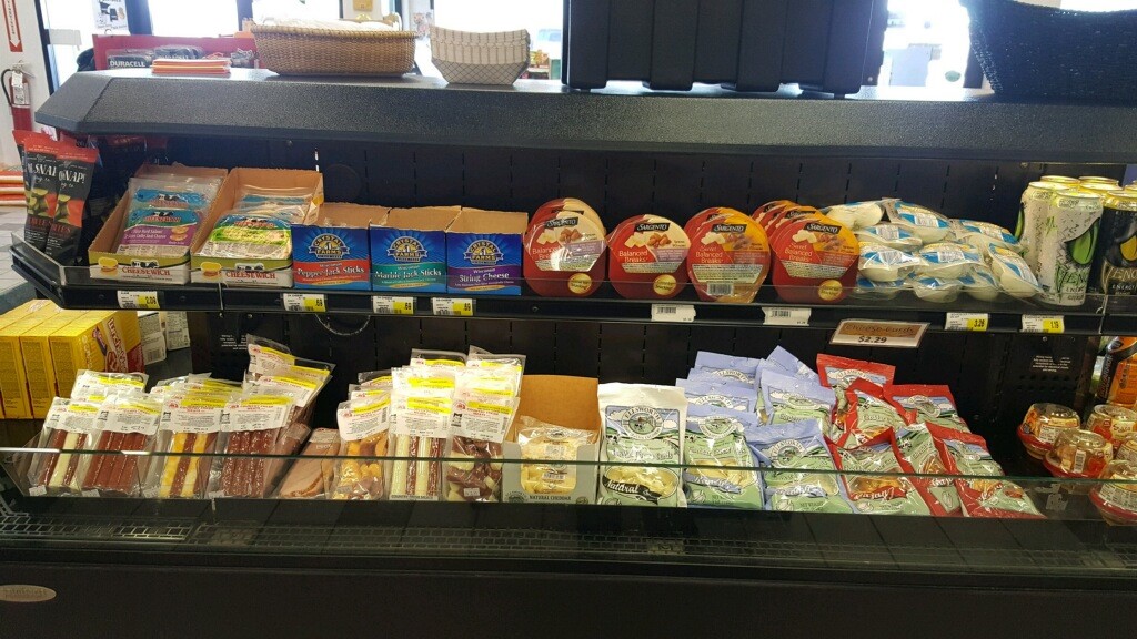 CentralCenex's tweet photo. Whether you're looking for a pick-me-up or a road trip snack, we have a wide selection of healthy snacks available! https://t.co/vpmNyaxebO