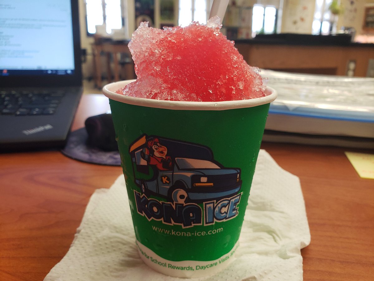 You did good @kc712 ! Thank U for the icy treat after a very challenging first week BTS and an uncomfortable hot morning. This gesture is very much appreciated 🙂. #uhstitans #OneWeekDown <a href="/UHSTitans411/">Titans News NeTwork</a>