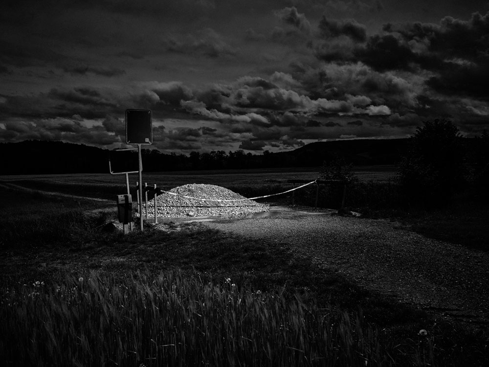 michaelbuholzer's tweet photo. I am showing eight photographs of my „Times of isolation“ series in the @vfg_nwfp exhibition at @photobastei3.0 in Zurich. The exhibition in Zurich lasts until October 4th. Go by and  check it out! See the full "Times of isolation" series on my website -  https://t.co/gpOoZff6ky https://t.co/yVAi7VPYSS