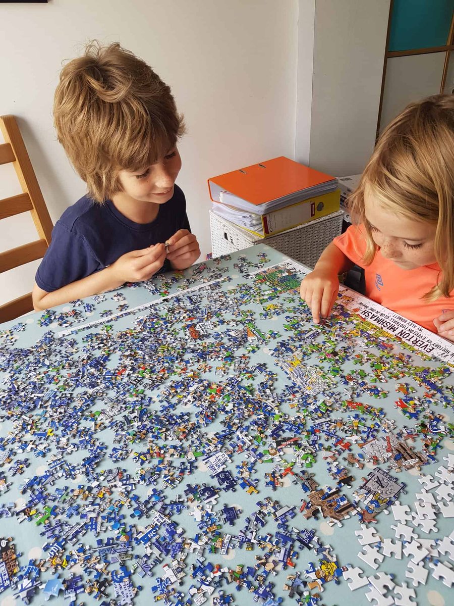 grandoldteam's tweet photo. A little competition... RT to enter.

If @Everton announce the signing of any of Allan, Rodriguez or Doucoure by midnight, we'll give away an @EvertonMishmash Jigsaw to one person who RTs this!

https://t.co/BM2lxOOaia https://t.co/AXLjkYUoPC