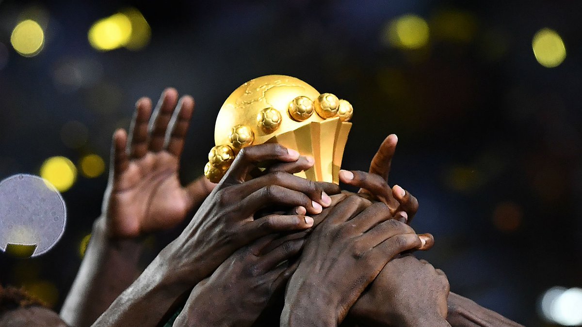 Box1810's tweet photo. WHO STOLE THE AFCON TROPHY?🙄
Reports says that the AFCON trophy has been stolen from the EFA headquarter in Cairo.
Na who steal this thing?😠
#afcon #afcontrophy #Caf https://t.co/Jboy7qJpsj