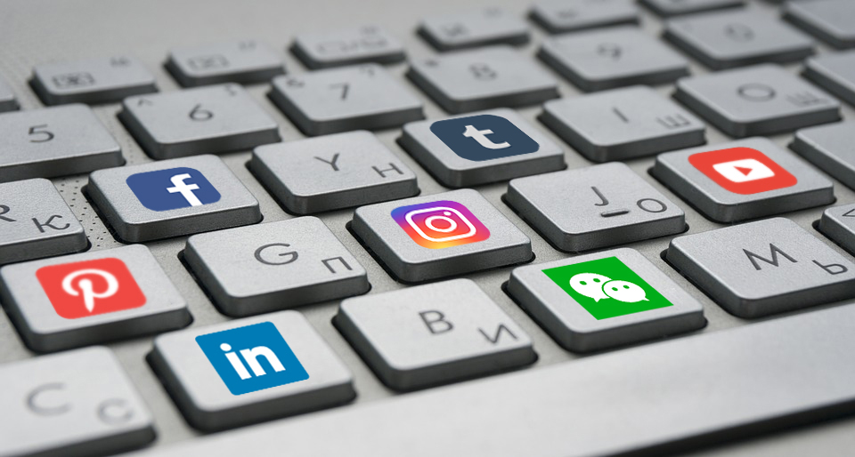 TheVonAgency's tweet photo. In marketing, it’s important that we use all of the tools that we have at our disposal. Consider every platform and choose the ones that work best for your clients! #marketing #advice #socialmedia https://t.co/A4Jnn9Fegv